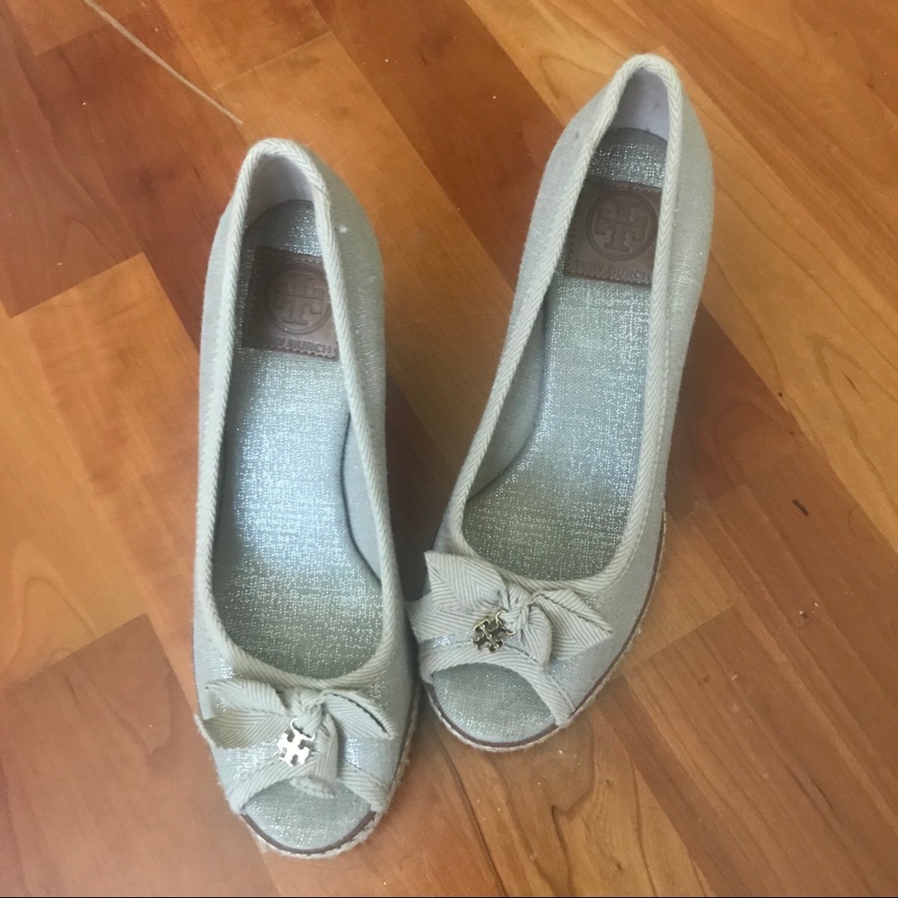 - 🔥Tory Burch🔥Jackie Wedges - size 6